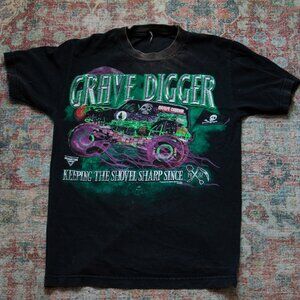 Vintage Grave Digger Graphic tee